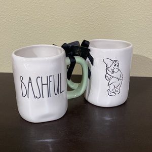 NWT Rae Dunn | Disney Bashful Snow White themed ceramic mug